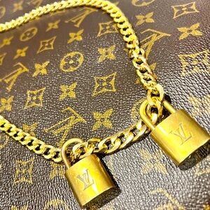 Louis Vuitton 2 Gold Chain in one Necklace